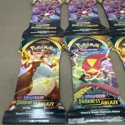X8 Pokemon Sword And Shield Darkness Ablaze - Sleeved Booster Packs New Sealed - Image 2