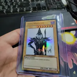 Dark Magician JUMP-EN049 Ultra Rare Limited Edition Yugioh Promo Card - Image 2