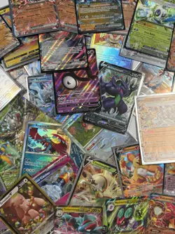 Pokemon Cards Lot 100 Random Cards 5 holo/reverse and 1 ex/v/acespec/pokeball - Image 1