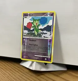 Roselia 72/100 Reverse Holo Common Stormfront Pokemon TCG Card English - Image 4