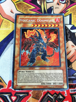 Volcanic Doomfire ct04-en004 Ltd Ed (HP) Secret Rare Yu-Gi-Oh! - Image 1