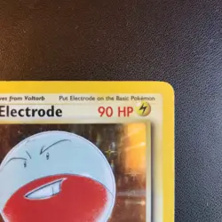 Electrode 2/64 Pokemon Jungle 1st Edition Pre Owned Pokemon Card TCG LP - Image 3