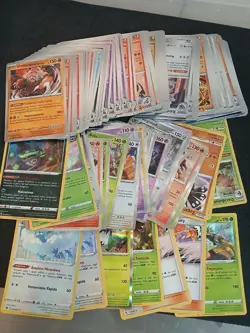 Collezione Pokemon, Mega Lotto Carte Pokemon, View photos and Read description - Image 3