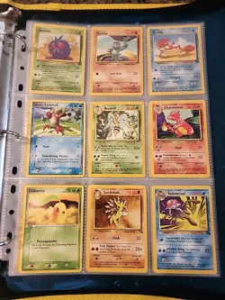Pokemon Collection Binder Vintage Lot of Cards Holos Rares WoTC Shadowless Etc - Image 4