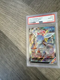 2021 Pokemon SWSH Eevee Heroes Glaceon VMAX F/A #025 PSA 10 GEM MINT - Image 3