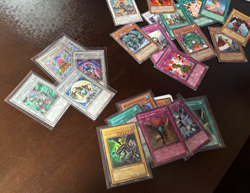1996 Yu-Gi-Oh Cards - 1,100 Gold & Silver - VG+ - Inheritance From My Grandchild - Image 4