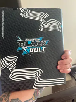 Pokemon TCG Card BLACK BOLT Binder - BINDER ONLY - Empty Holds 360 Cards - NEW - Image 2