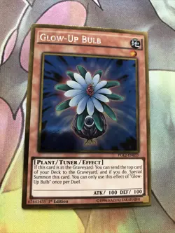 PGL2-EN033 Glow-Up Bulb Gold Rare 1st Edition Mint YuGiOh Card - Image 1