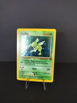 Scyther 006/034 Trading Card Game Classic Holo NM Pokemon Card 2023 - Image 1