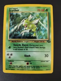 Scyther 006/034 Trading Card Game Classic Holo NM Pokemon Card 2023 - Image 3