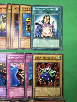 Lot Of 150+ 1990s Era Vintage Yugioh Yu-Gi-Oh! Trading Card Game KONAMI - Image 5