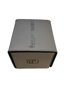 New x 1 Ultra Pro - Final Fantasy (Cloud) Alcove Edge Deck Box for Magic: The Ga - Image 3