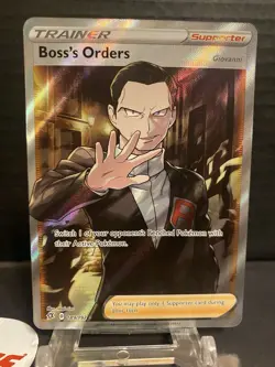 Pokemon Boss’s Orders 189/192 Rebel Clash Full Art Giovanni Mint TEAM ROCKET - Image 1