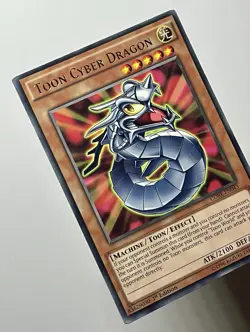 Toon Cyber Dragon CORE-EN043 (LP) Rare 1st Edition YuGiOh! Clash of Rene - Image 4