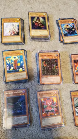 Large Vintage Yu-gi-oh Card Lot 370+ cards - Image 4