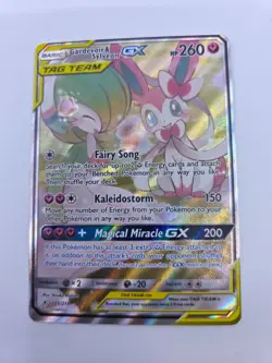 Pokemon TCG 2019 Sun & Moon Unbroken Bonds Gardevoir & Sylveon GX 205/214 - Image 1