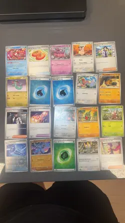 Pokemon TCG Trading Cards Collection 9 random cards - Image 2
