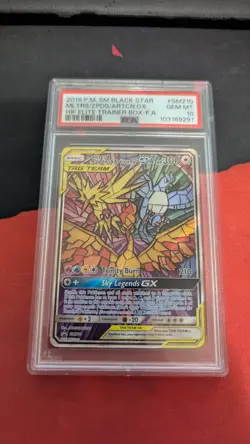 2019 POKEMON SM BLACK STAR PROMO FULL ART/MOLTRES & ZAPDOS & ARTICUNO GX PSA 10 - Image 1