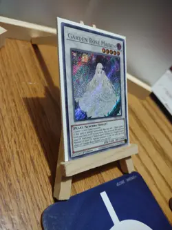 Yu-Gi-Oh Card Garden Rose Maiden LDS2-EN113 Legendary Duelists: Season 2 1st Ed. - Image 3