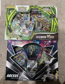 Pokemon TCG Arceus V Figure Collection Box and Kleavor VStar Premium Collection - Image 1
