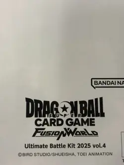 DRAGON BALL SUPER CARD GAME FUSION WORLD ULTIMATE BATTLE KIT 2025 VOL 4 SEALED - Image 2