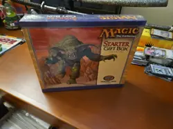 Magic The Gathering Starter Gift Box - Image 2