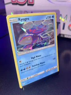 Kyogre - 53/236 Sun & Moon: Cosmic Eclipse holo Pokemon card Cracked Ice - Image 2