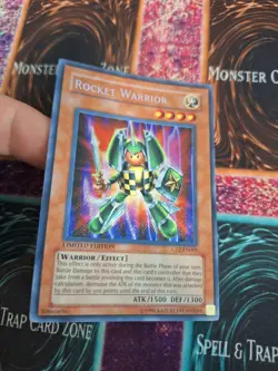 Yugioh Rocket Warrior CT2-EN005 Secret Rare Limited Near Mint - Image 2