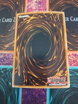 Yugioh Rocket Warrior CT2-EN005 Secret Rare Limited Near Mint - Image 3
