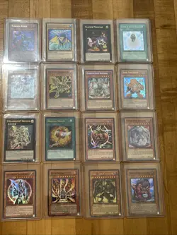 Yugioh Hologram Lot 37 W/ Some Ultra Rare Red Eyes Black Metal Dragon - Image 2