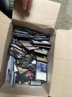 Box Full of Magic: The Gathering Cards Lot - Image 3