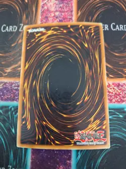 Yugioh Red-Eyes Darkness Dragon SD1-EN001 Ultra Rare Unlimited Lightly Played - Image 4
