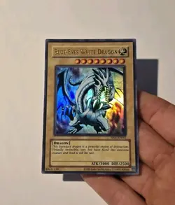 Blue-Eyes White Dragon RP01-EN001 Retro Pack 2020 Ultra Rare NM - Image 3