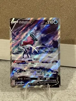 Pokemon TCG Suicune v Crown Zenith: Galarian Gallery Ultra Rare Card GG38/GG70 - Image 1