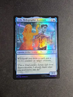 Magic the Gathering, Spider-Man - Lyla, Holographic Assistant, #0007 - Foil - Image 1