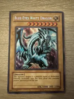 Yu-Gi-Oh Blue Eyes White Dragon BPT-009 Secret Rare Unlimited Edition HP/DMG - Image 1