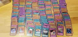 Lot Of 1300+ 1990s Era Yugioh Yu-Gi-Oh! Trading Cards w Gold Rares Holos Foils - Image 5