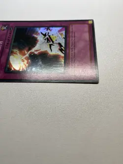 Yu-Gi-Oh! Divine Wrath Super Rare 1st Edition RDS-EN050 HP - Image 4