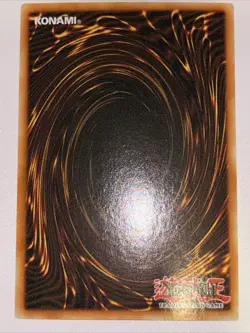 Yugioh! Gold Sarcophagus - MGED-EN041 - Premium Gold Rare - 1st Edition Near - Image 2