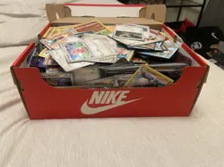 lot of at least 1000 pokemon card bulk with holos and reverse holos - Image 3