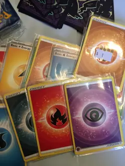 lot of EMPTY Pokemon mini tins with Display & other Pokemon items - Image 3
