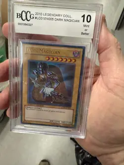YU GI OH TRADING CARD - BECKET 10 - DARK MAGICIAN - LC01EN005 - LEGENDARY COLL - Image 1