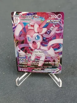 Sylveon VMAX 075/203 Holo Rare Evolving Skies Pokemon Cards TCG Near Mint NM - Image 1