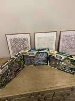 Pokemon TCG: Pokemon Center Glaceon & Leafeon V Star Special Collection Boxes - Image 2