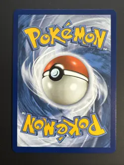 Pokemon TCG: Reshiram 113/114 Celebrations Classic Collection Full Art - Image 2