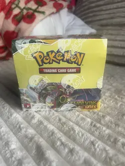 Pokemon Evolving Skies Booster Box English Sword & Shield New FACTORY SEALED - Image 1