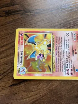 Pokemon TCG Charizard 4/102 Base Set Unlimited Holo Rare MP - Image 5