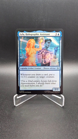 MTG Marvel's Spider-Man: Eternal-Legal Lyla, Holographic Assistant FOIL #U 0007 - Image 1