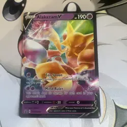 Pokemon TCG Alakazam V SWSH Black Star Promos SWSH083 Holo Promo - Image 1
