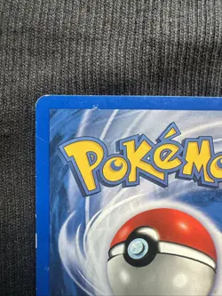 Flying Pikachu Pokemon Card 25 Black Star Promo Edition - Image 3